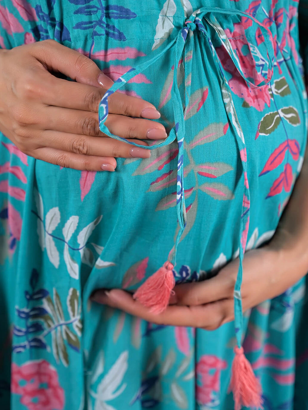 turquoise-multi-tropical-print-cotton-maternity-feeding-friendly-kaftan-dress