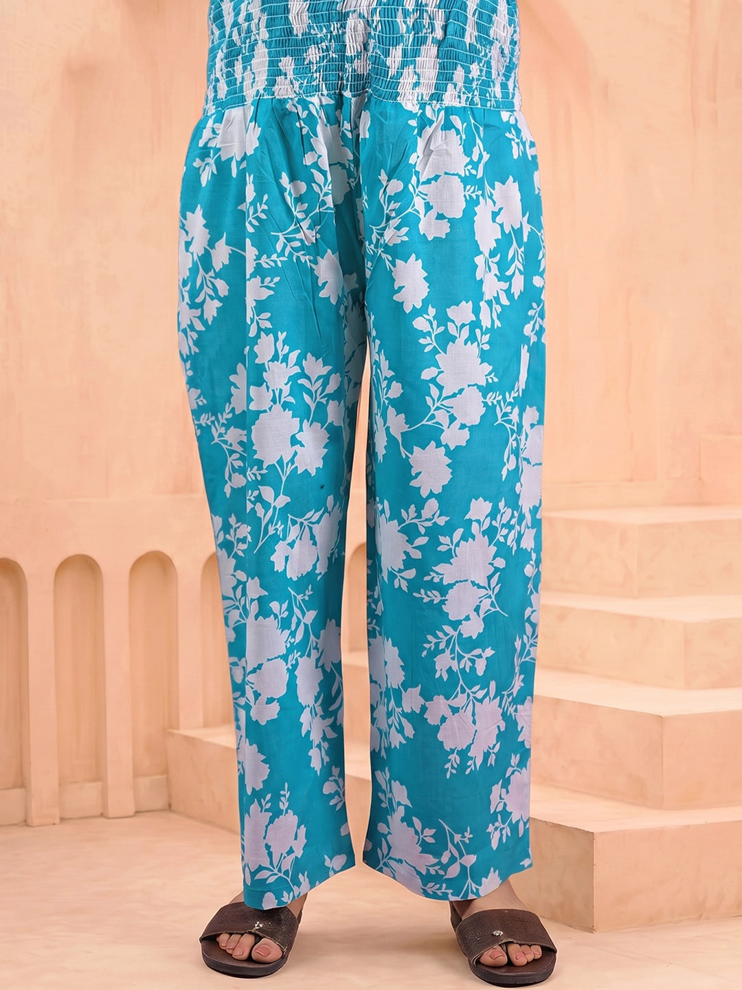 turquoise-white-floral-print-maternity-feeding-friendly-kaftan-night-suit-with-concealed-zipper