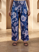 royal-blue-floral-print-maternity-&-feeding-friendly-kaftan-night-suit-with-concealed-zipper