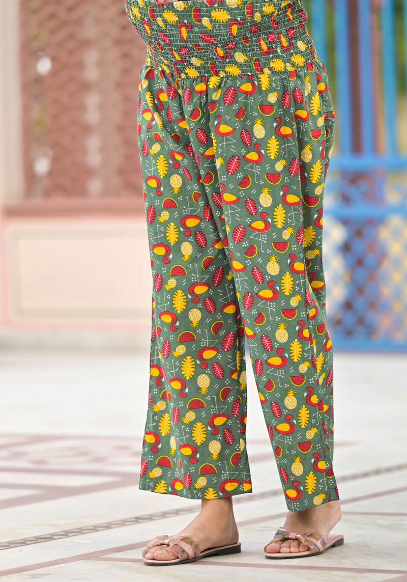 Green Multi Geometric Print Maternity Feeding-Friendly Kaftan Night Suit with Concealed Zipper