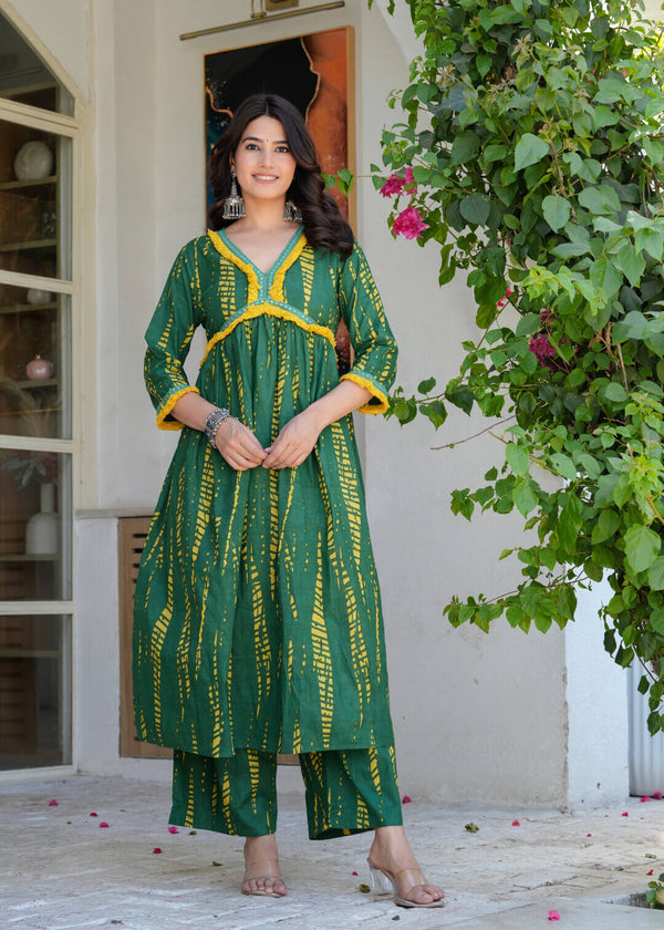 Bottle Green Yellow Ethnic Print Cotton Maternity & Feeding-Friendly Kurta Set with Concealed Zipper