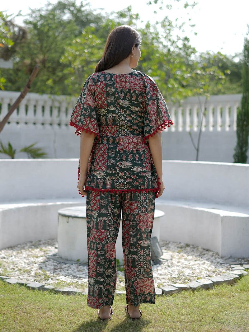 Bottle Green Ethnic Motifs Print Maternity Feeding-Friendly Kaftan Night Suit with Concealed Zipper